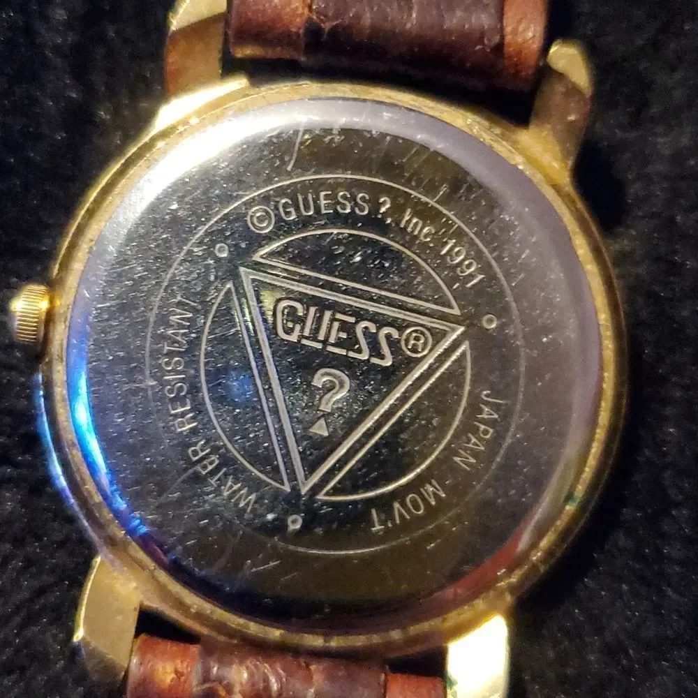 Vintage GUESS 1991 Unisex Art Deco Style Watch Roman Numerals &‎ Dots Dial